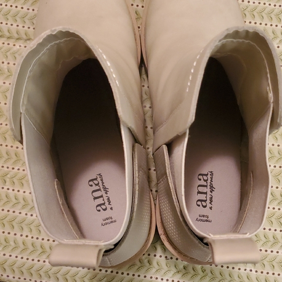 a.n.a Cream Ankle Booties with Elastic‎ Panels - Picture 4 of 10